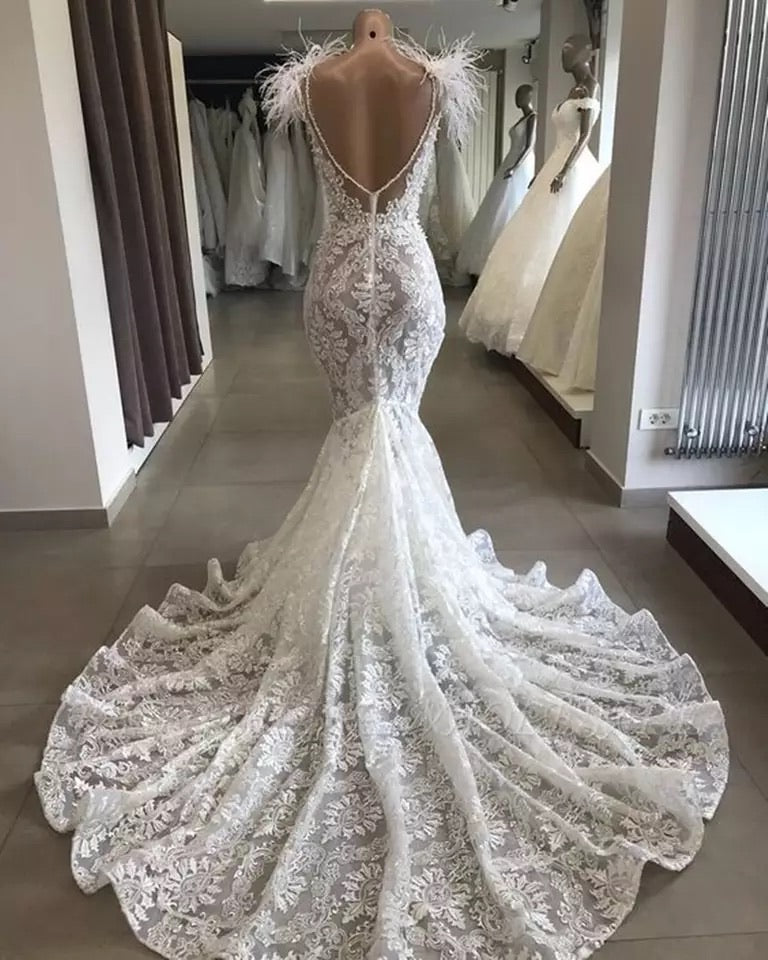 Exquisit Lace Mermaid Wedding Dress 2020 Luxury Pearls Sheer Neck Back –  Oceanglam Boutique