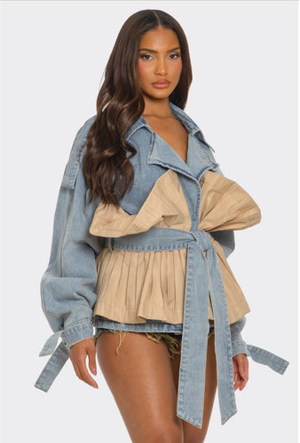 Fall Pleated Contrast Denim Jacket