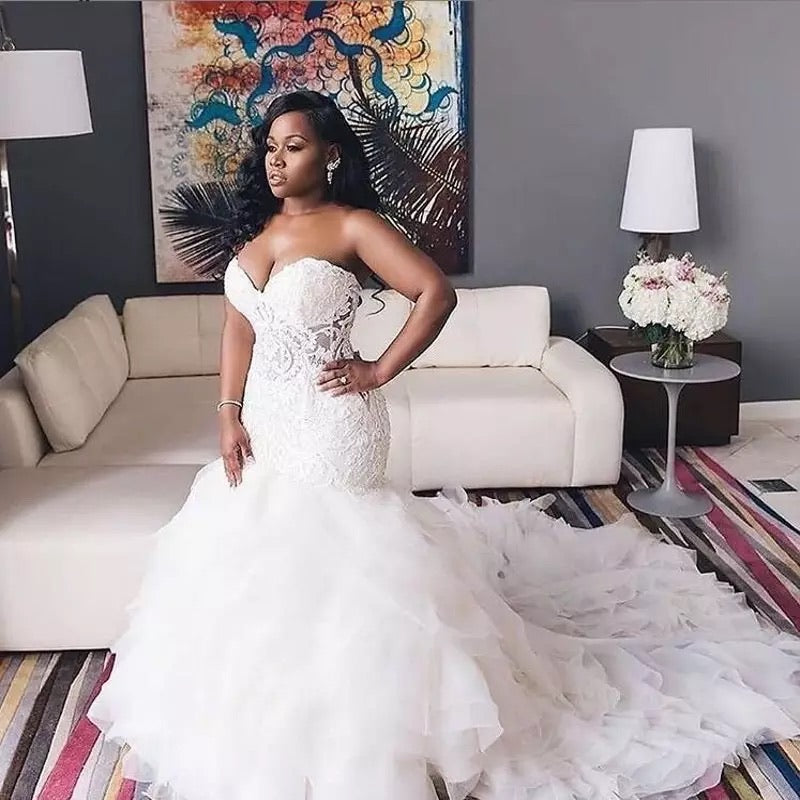 2020 African Wedding Dresses Sweetheart Lace Mermaid Plus Size Bridal Gowns Lace Up Tiered Sweep Train Wedding Vestidos