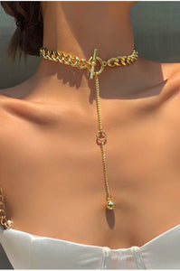 Fashionable long pendant necklace